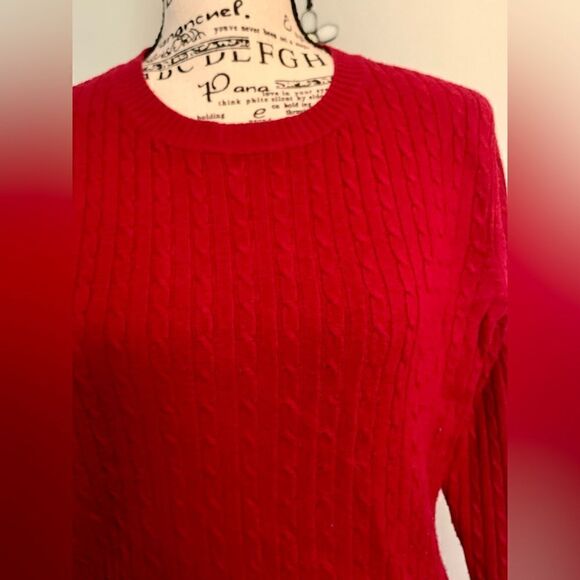 Bundle Green and Red Vintage Sweaters - Picture 7 of 7